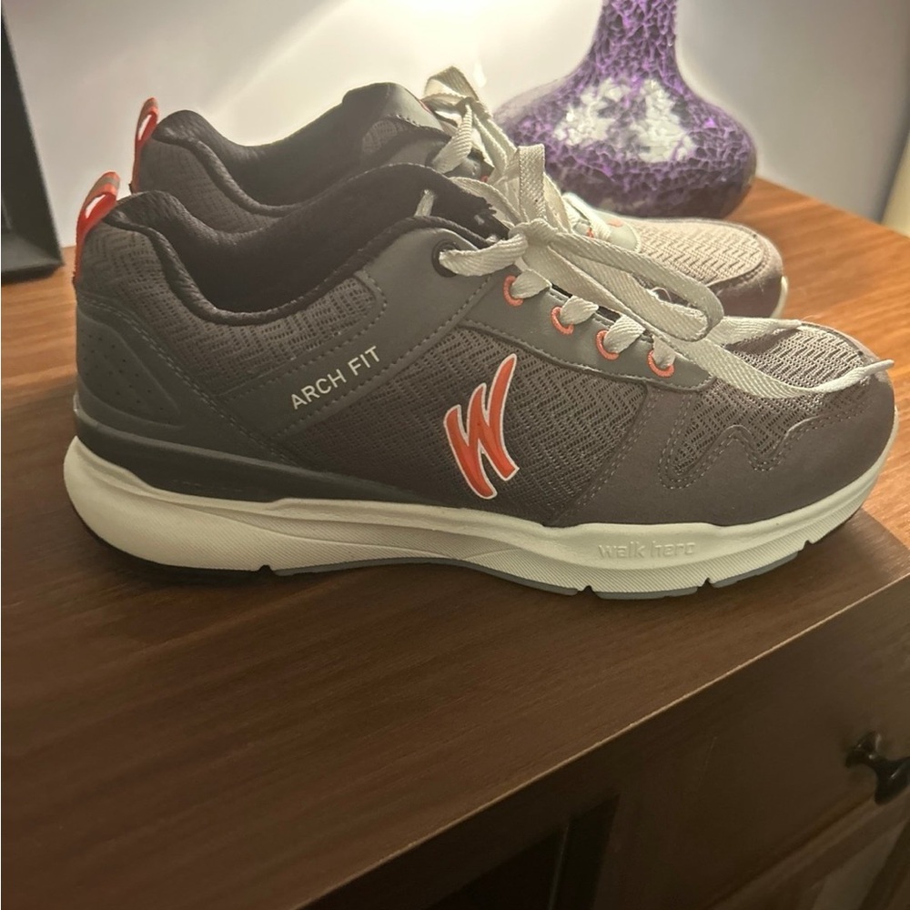 Women's Athletic Shoes - Gray and orange